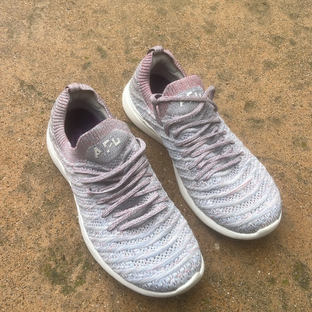 APL Techloom Wave Women's Grey/Pink Sneakers Size 9.5